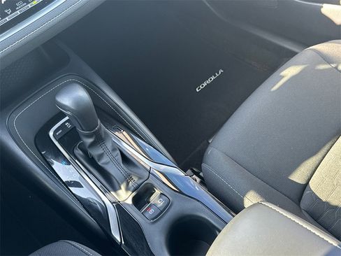 Used 2022 Toyota Corolla SE image 30