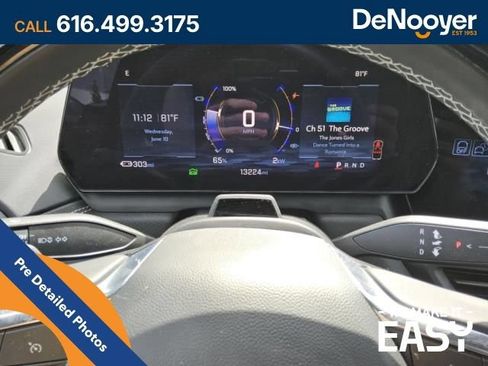 Used 2026 Chevrolet Silverado EV LT AWD/4WD image 16