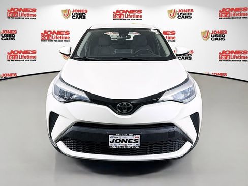 Used 2020 Toyota C-HR LE image 10