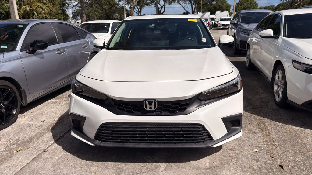 Used 2024 Honda Civic EX-L image 3