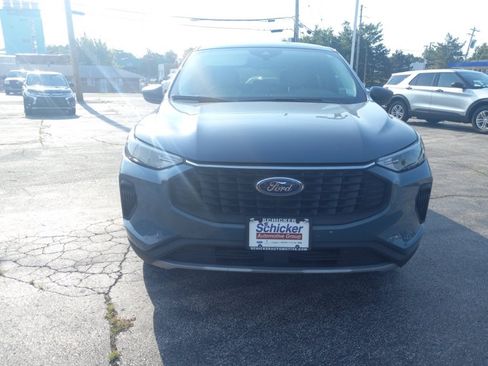 Used 2023 Ford Escape Active AWD/4WD image 4