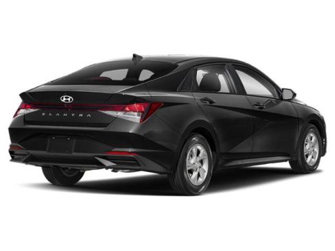 Used 2023 Hyundai Elantra SE FWD image 2