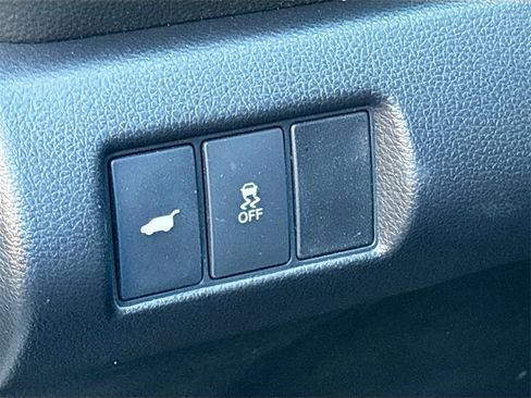 Used 2023 Honda Pilot Touring image 10