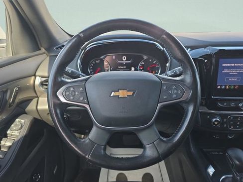 Used 2022 Chevrolet Traverse Premier AWD/4WD image 13