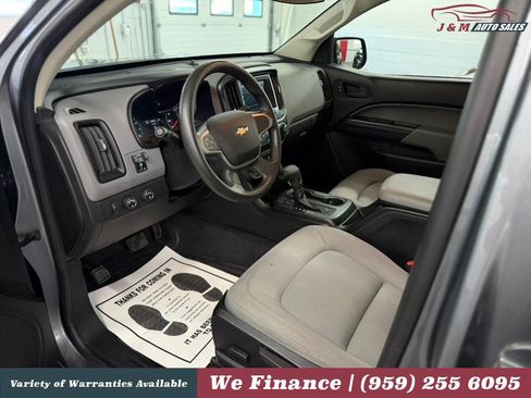 Used 2019 Chevrolet Colorado W/T w/ WT Convenience Package AWD/4WD image 16