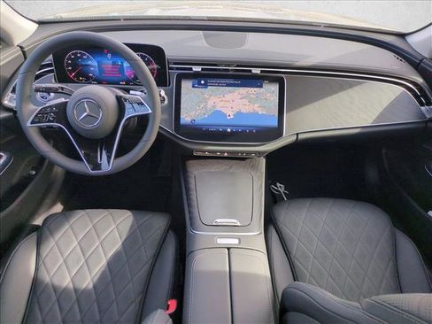 New 2025 Mercedes-Benz E 450 4MATIC Sedan image 15