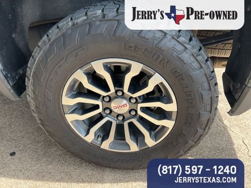 Used 2021 GMC Sierra 1500 AT4 AWD/4WD image 6
