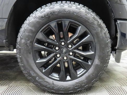 Used 2024 Ford F150 Lariat image 8