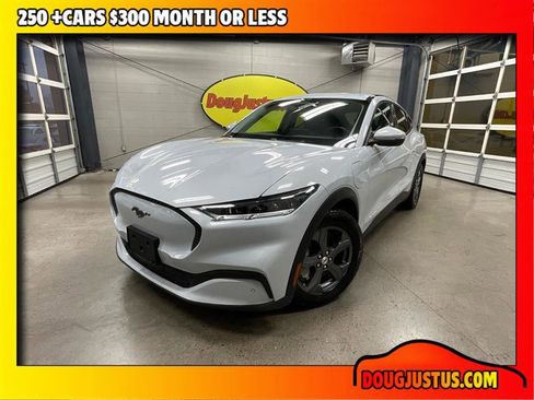 Used 2021 Ford Mustang Mach-E Select image 1