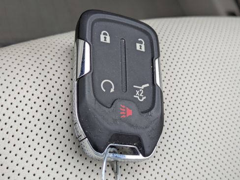 Certified 2023 GMC Acadia Denali w/ Denali Ultimate Package image 36