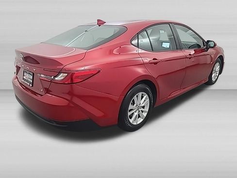 Used 2026 Toyota Camry LE FWD image 4