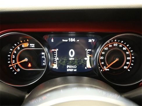 Used 2023 Jeep Wrangler Unlimited Rubicon w/ LED Lighting Group image 27