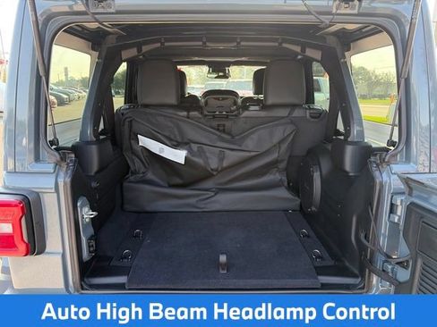 Used 2026 Jeep Wrangler Unlimited Rubicon AWD/4WD image 21