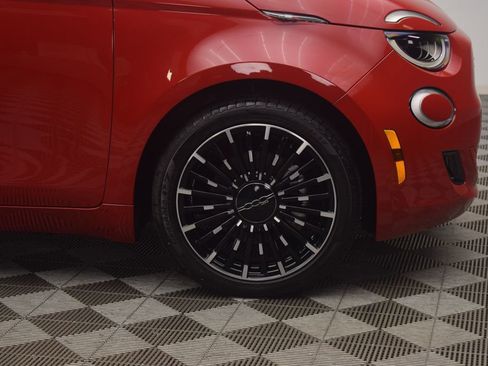 Used 2024 FIAT 500 e (RED) image 24