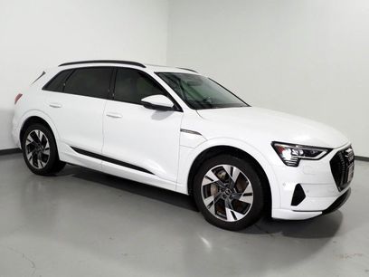 Used 2022 Audi e-tron Premium w/ Convenience Plus Package