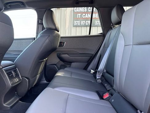 New 2026 Subaru Outback Premium AWD/4WD image 15