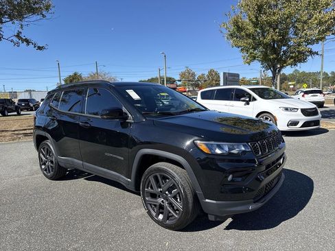 New 2026 Jeep Compass Limited w/ Sun, Sound & Navigation Group AWD/4WD image 1