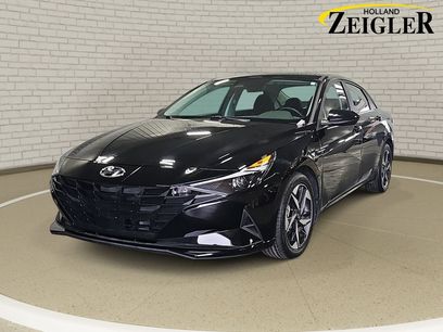 Certified 2023 Hyundai Elantra SEL w/ Convenience Package