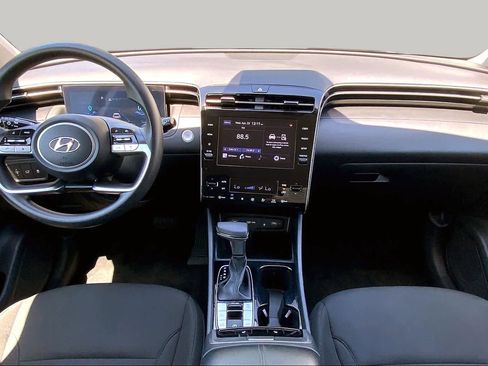 Used 2024 Hyundai Tucson SEL FWD image 14