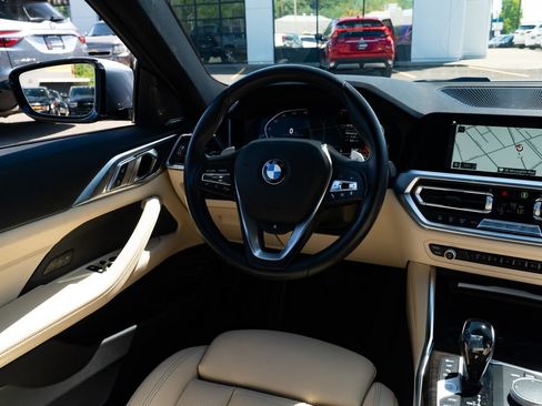 Used 2021 BMW 430i Coupe w/ Premium Package RWD image 9