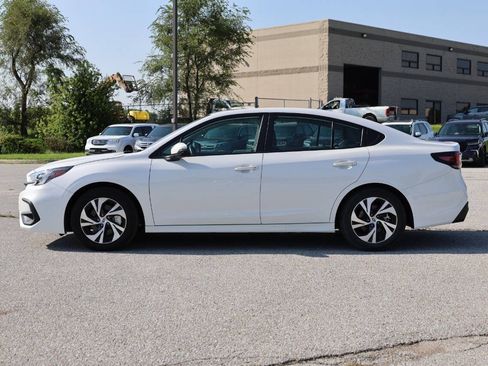 Used 2025 Subaru Legacy Premium w/ Popular Package #1 AWD/4WD image 8