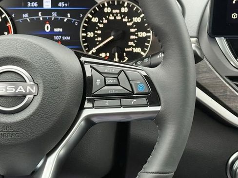 New 2025 Nissan Altima 2.5 SL image 24