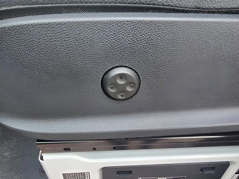 Used 2022 Mercedes-Benz Sprinter 3500 w/ Parking Package image 27