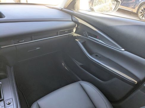 Certified 2023 MAZDA CX-30 AWD 2.5 S w/ Select Package image 18