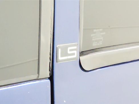 Used 2001 Chevrolet Blazer LS w/ Preferred Equipment Group image 22