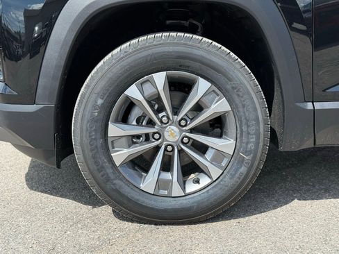 New 2026 Chevrolet Equinox LT FWD image 5