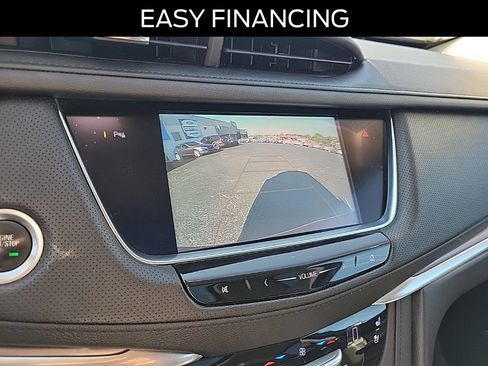 Used 2018 Cadillac XT5 Premium Luxury FWD image 29