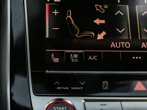 Used 2022 Audi RS Q8 image 33