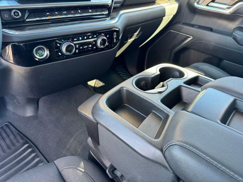 Used 2023 Chevrolet Silverado 1500 LT image 15