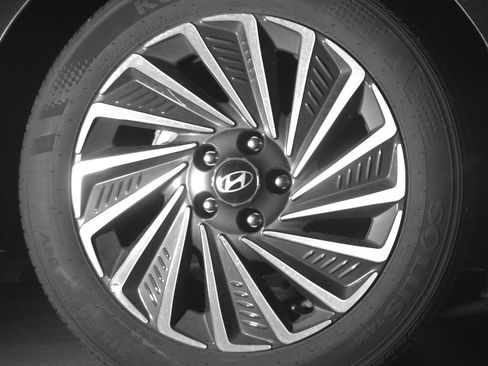 Used 2025 Hyundai Sonata SEL image 15