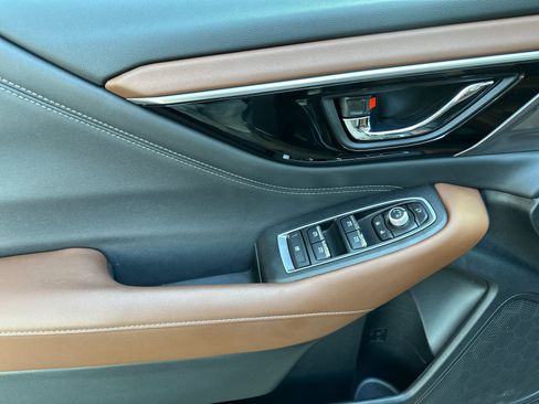 Used 2023 Subaru Outback Touring XT image 11