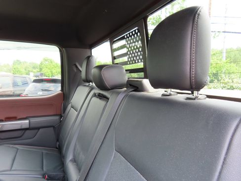 Used 2022 Ford F150 Lariat AWD/4WD image 34