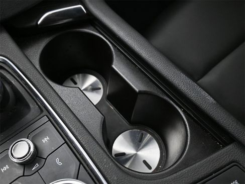 Used 2023 Cadillac XT5 Luxury image 24