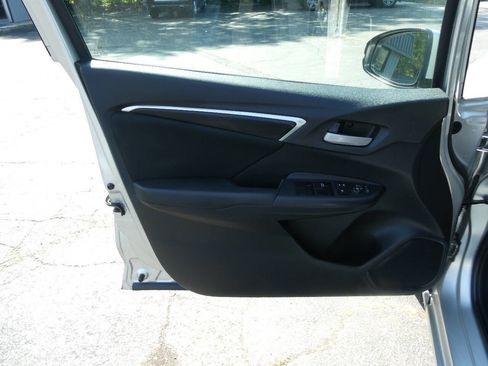 Used 2015 Honda Fit LX image 16