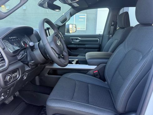 New 2026 RAM 1500 Big Horn AWD/4WD image 4