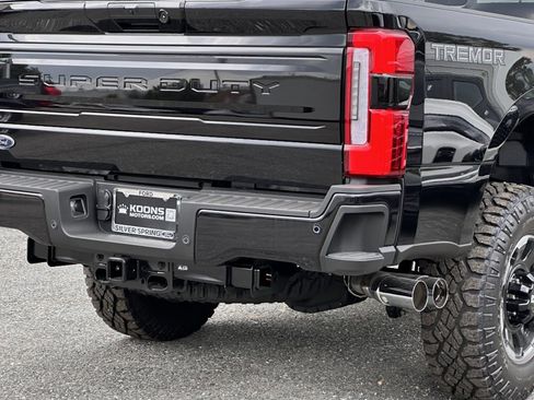 New 2025 Ford F250 Platinum w/ Tremor Off-Road Package image 10