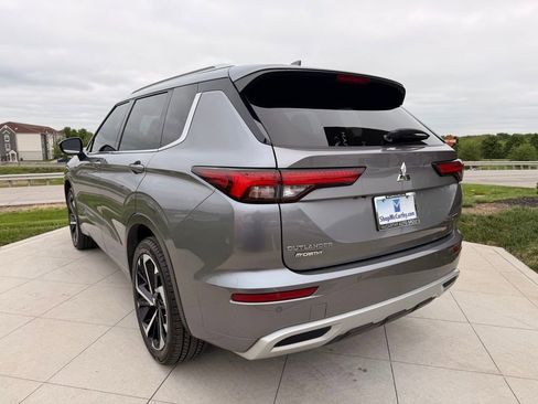 Used 2022 Mitsubishi Outlander SEL AWD/4WD image 8