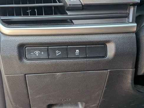 Used 2023 Kia Telluride S FWD image 17