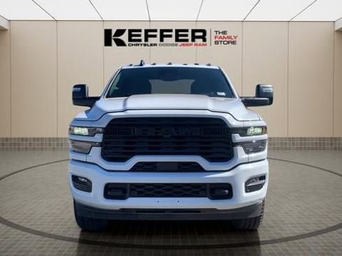New 2026 RAM 2500 Big Horn AWD/4WD image 9