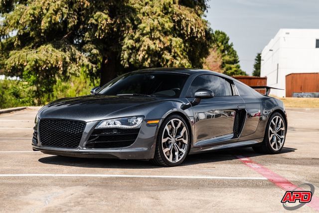 Used 2011 Audi R8 V10 AWD/4WD image 6