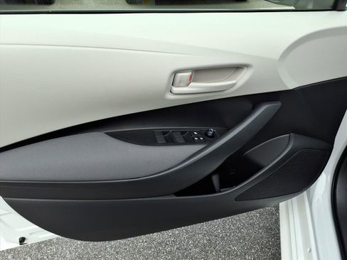 New 2026 Toyota Corolla LE image 9