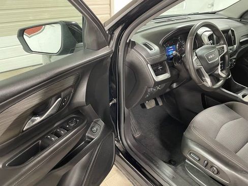 Used 2022 GMC Terrain SLE w/ Driver Convenience Package AWD/4WD image 10