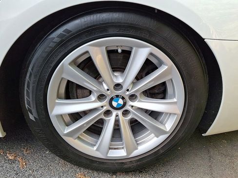 Used 2016 BMW 528i xDrive Sedan AWD/4WD image 6