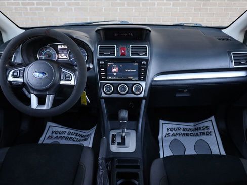 Used 2017 Subaru Crosstrek 2.0i Premium image 25