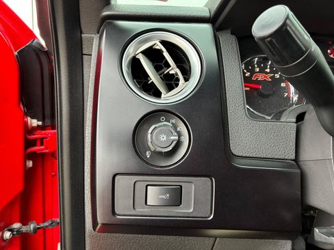 Used 2014 Ford F150 FX4 w/ FX Appearance Package AWD/4WD image 22
