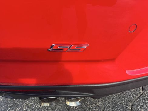 Used 2023 Chevrolet Camaro SS RWD image 21